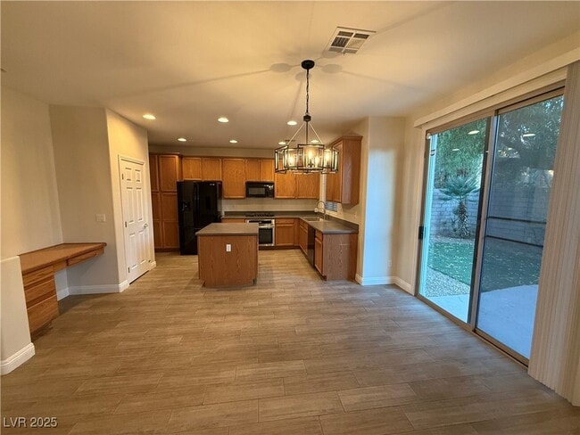 Building Photo - 11921 Luna Del Mar Ln