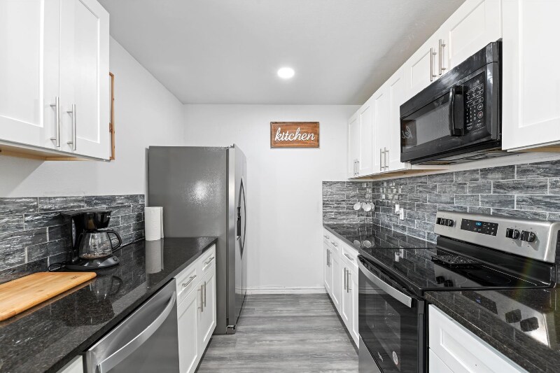 Building Photo - 1819 E Grauwyler Rd