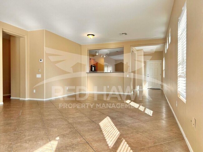 Building Photo - 5329 W Glass Ln