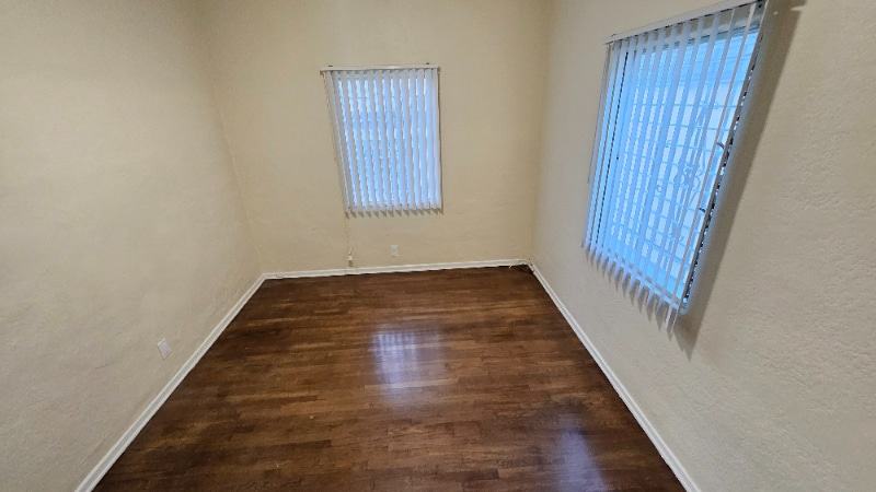 Building Photo - 519 N Gardner St