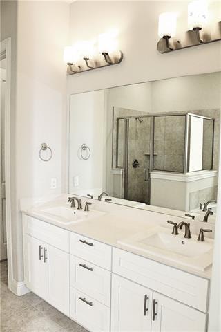 Building Photo - 17714 Bottlebrush Dr