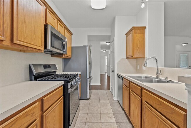 Building Photo - 202 Pebble Walk Ln