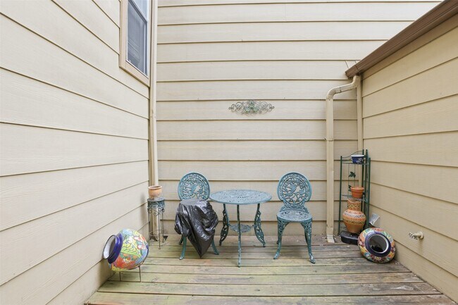 Building Photo - 14117 Briarsage Ct