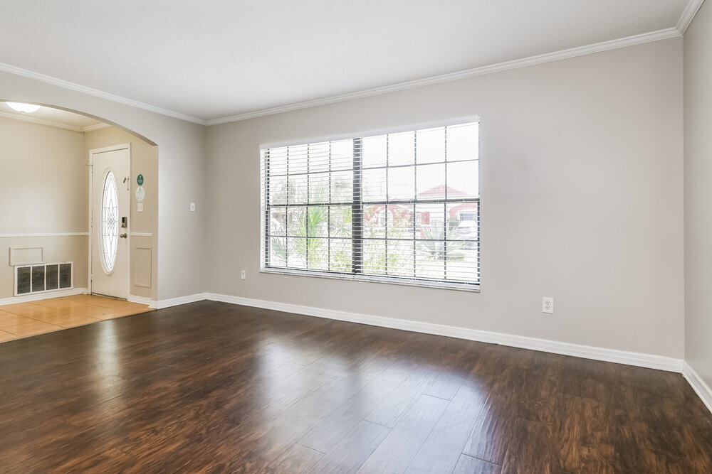 Building Photo - 2629 Saffron Dr