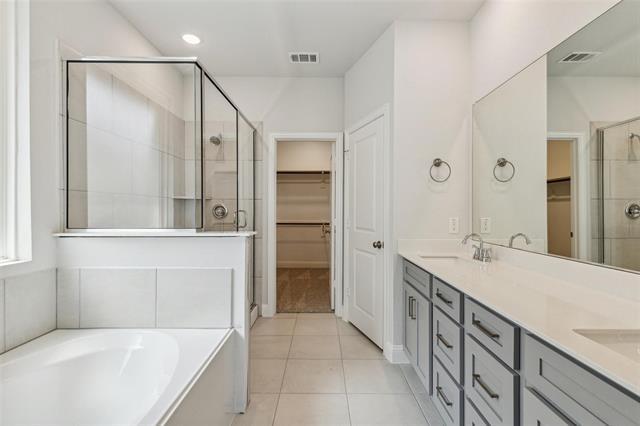 Building Photo - 608 Portina Dr