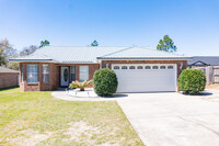 Building Photo - 201 Southgate Dr
