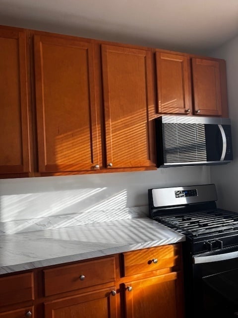 Building Photo - 1614 N Harding Ave