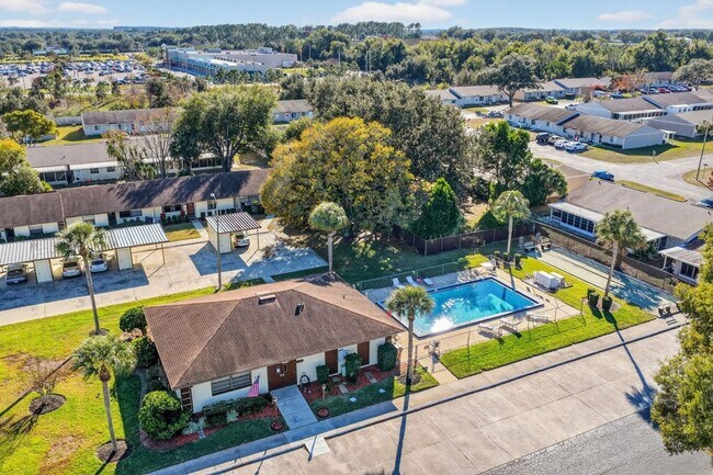 Building Photo - 12520 Orangewood Ct