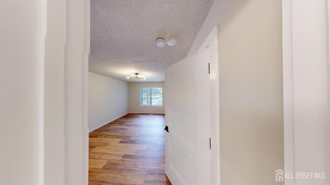 Building Photo - 29 Chatham Square