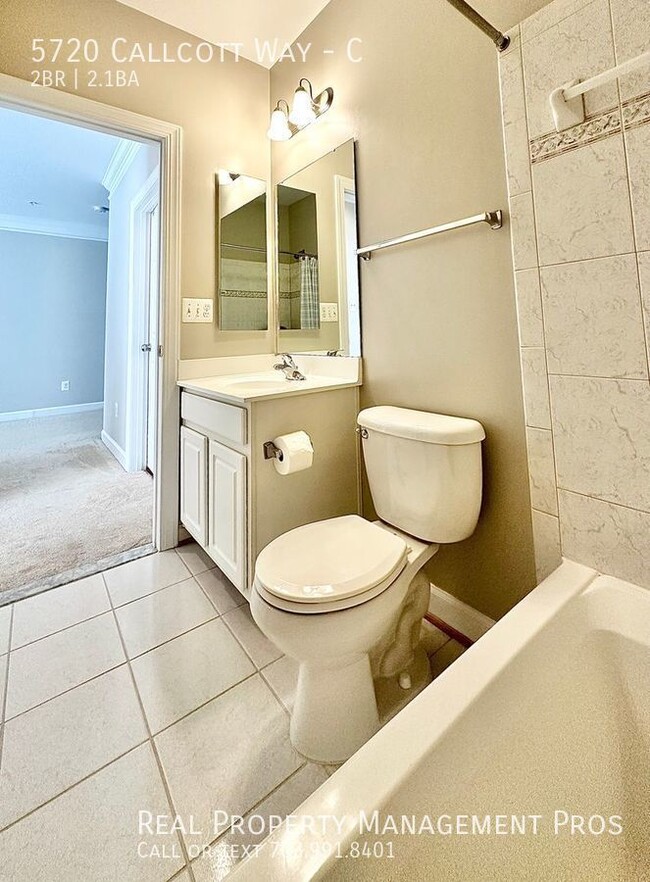 Building Photo - 5720 Callcott Way