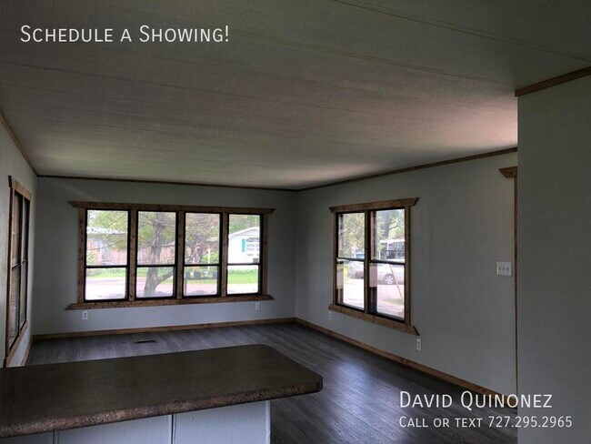 Building Photo - 113 Dayflower Cir