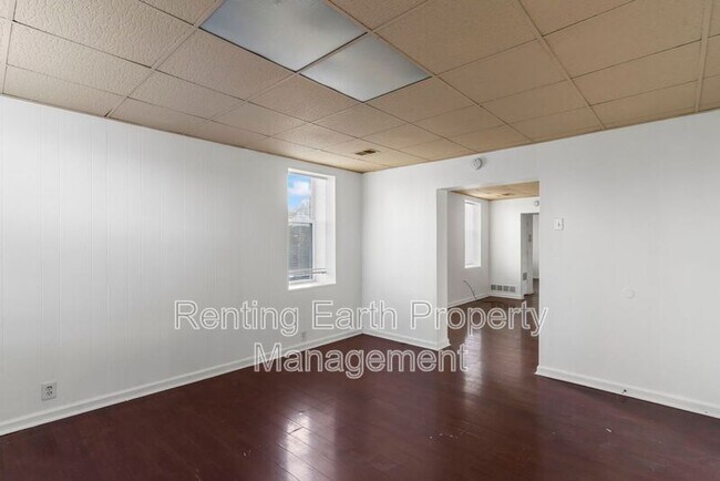 Building Photo - 4141 Oregon Ave