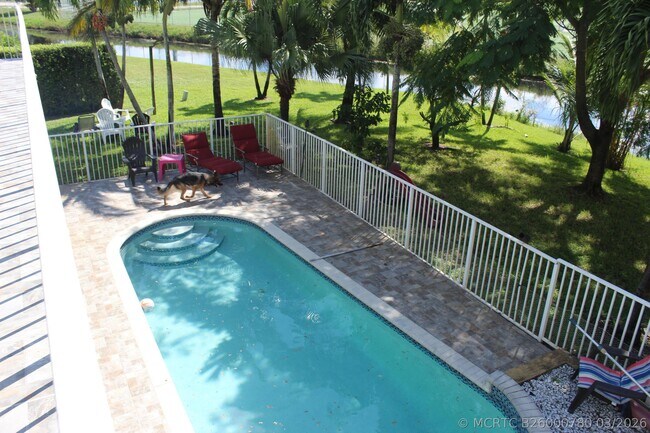 Building Photo - 13847 Geranium Pl