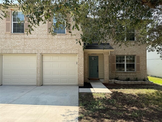 Building Photo - 3933 Brook Hollow Dr