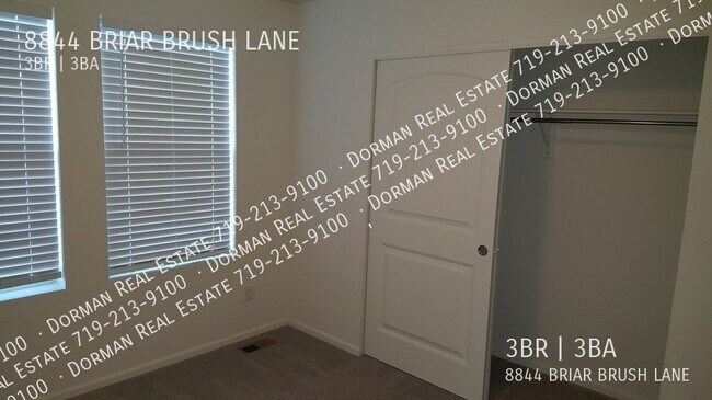 Building Photo - 8844 Briar Brush Ln