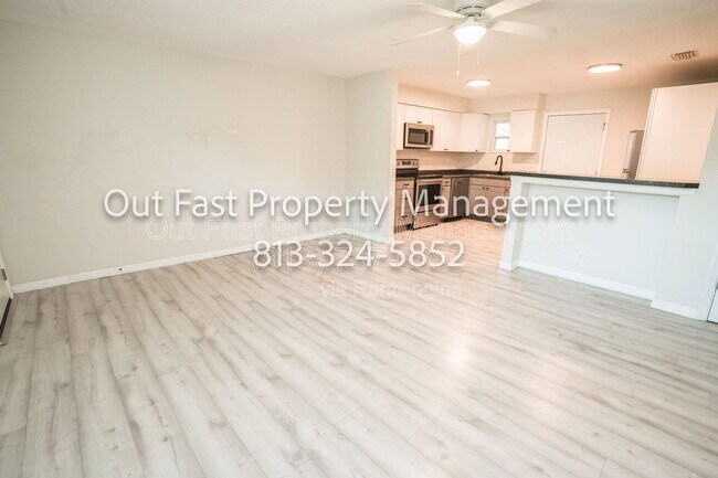 Building Photo - 430 3rd Ave