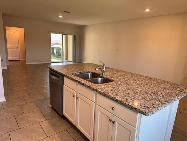 Building Photo - 9089 Mellow Coral St