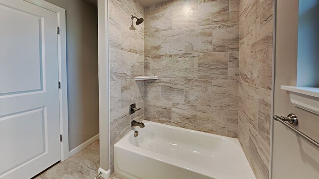 Building Photo - Very nice 3 Bedroom, 2 Bathroom 2 Car garage with Storm Shelter in East Edmond