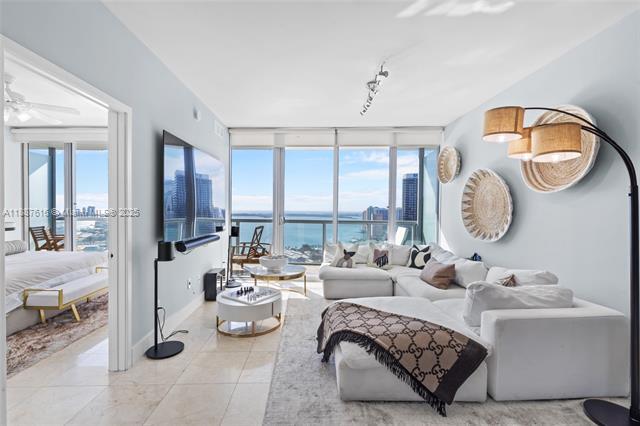 Building Photo - 888 Biscayne Blvd