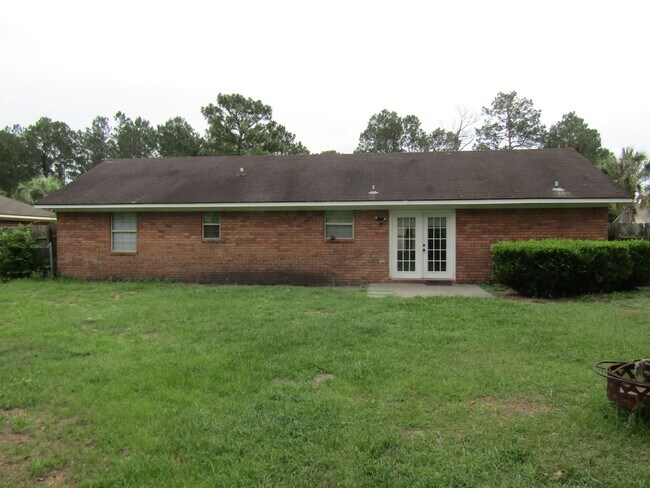 Building Photo - 1088 Desert Shield St