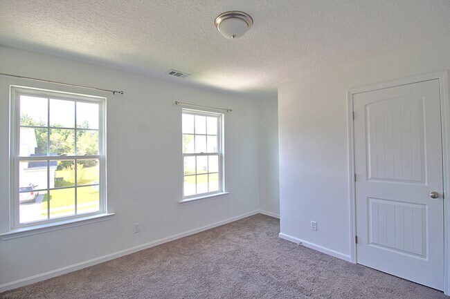 Building Photo - 171 Brightleaf Cir