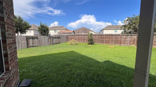 Building Photo - 10831 Wall Fern Way