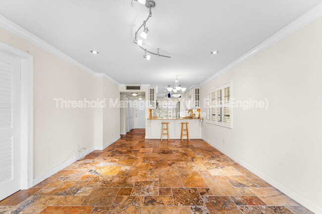 Building Photo - 6090 NW 64th Ave