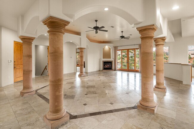 Building Photo - Unfurnished, 1-year long-term rental