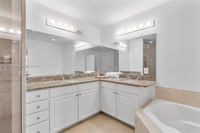 Building Photo - 3001 NE 185th St