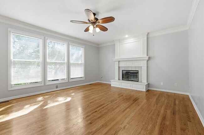 Building Photo - Luxury, Location & Lifestyle—All in One! Executive Home w/ Community Pool