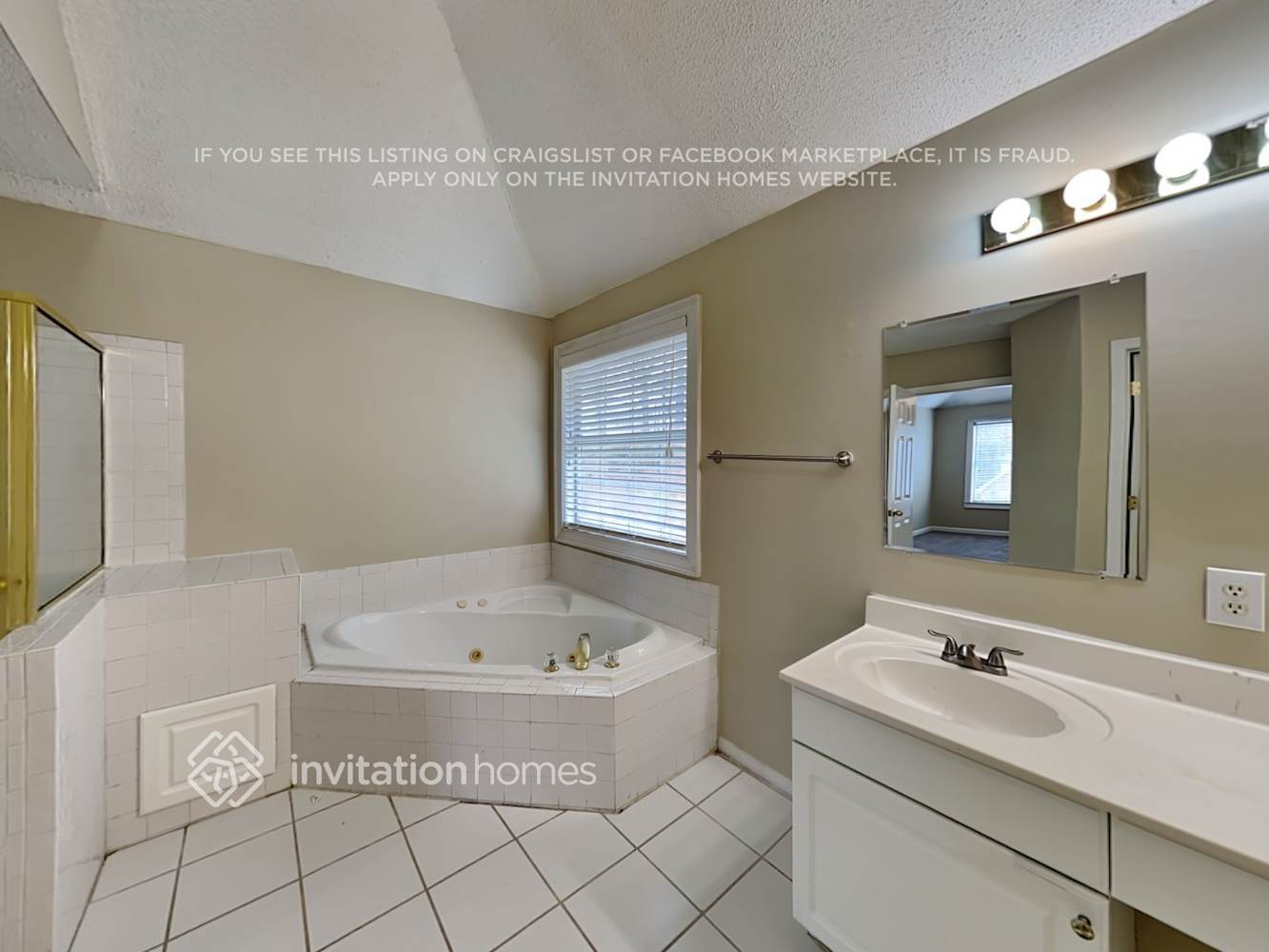 Building Photo - 321 Eagle Way