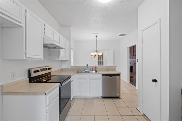 Building Photo - 5205 Wood Creek Ln