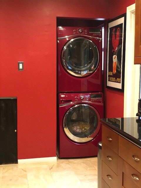 Building Photo - 820 Bank St