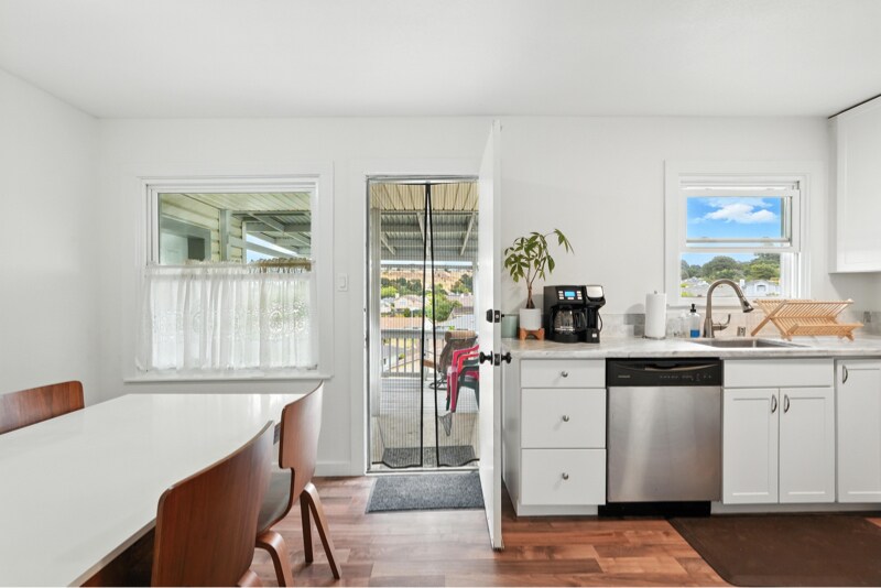 Building Photo - 2656 Kevin Rd