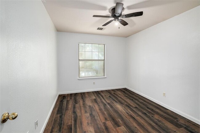 Building Photo - 11414 Eddie Egan Ln