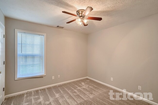 Building Photo - 1751 Stillbrook Way NE