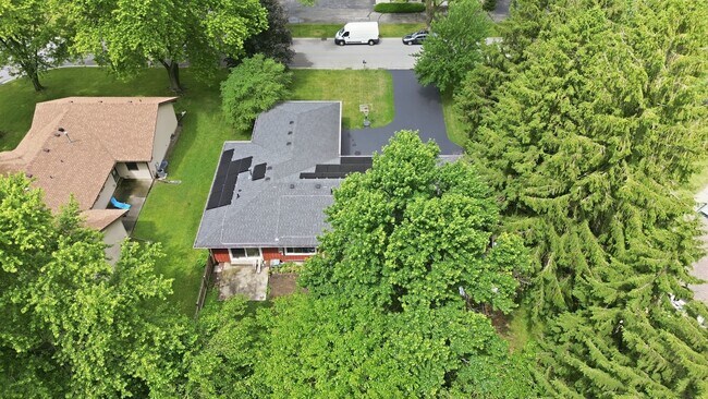 Building Photo - 152 Dunbar Ln