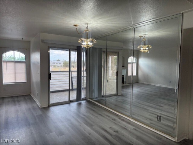 Building Photo - 4555 E Sahara Ave