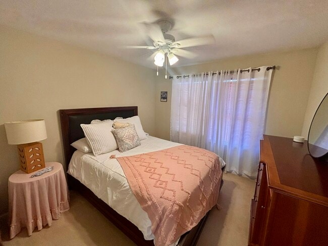 Building Photo - 1459 Mohr Cir