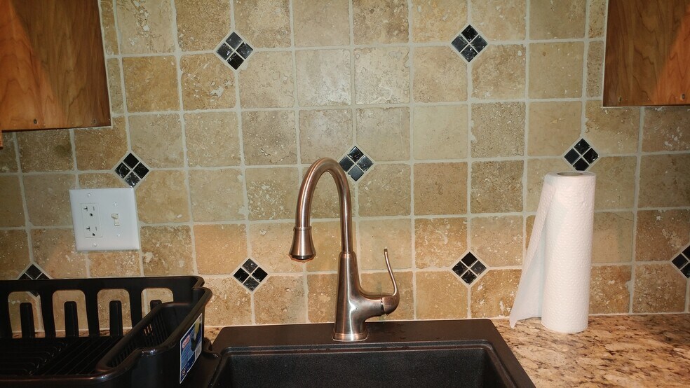 Building Photo - 2481 Golden Gate Blvd E