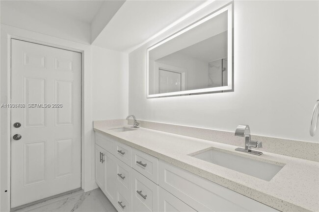 Building Photo - 8631 NW 24th Ct