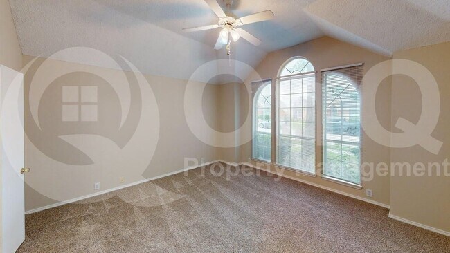 Building Photo - 1003 Blackwell Dr