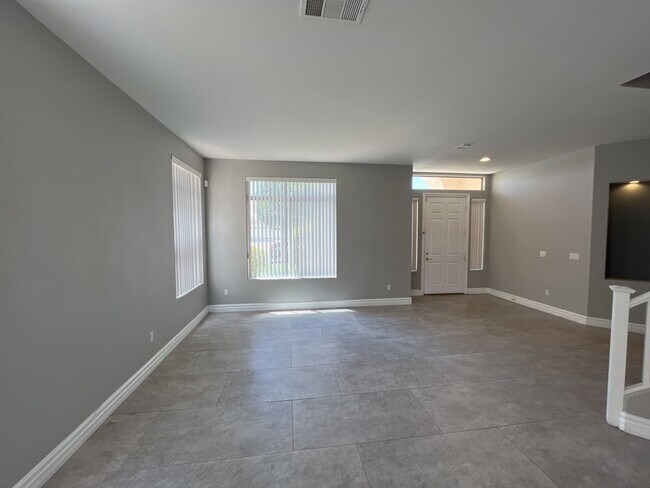 Building Photo - Stunning 2 story, 5-bedroom home in Rhodes Ranch