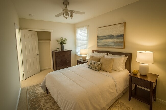 Building Photo - 1809 W Thompson St