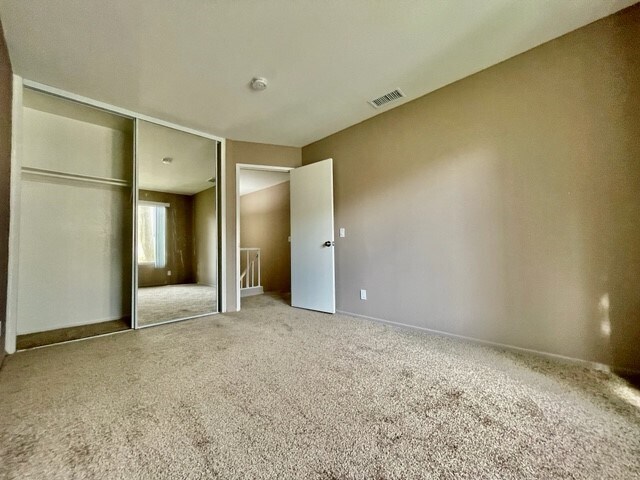 Building Photo - 74606 Driftwood Dr