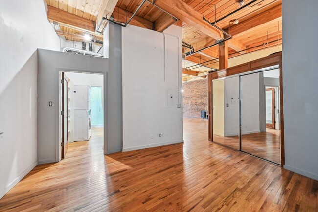 Building Photo - Open floor living at its best! 1 BR/2 BA l...
