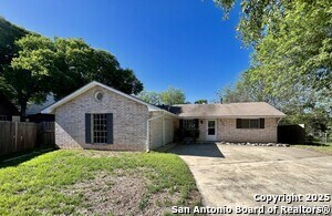 Building Photo - 3223 Leewood Dr