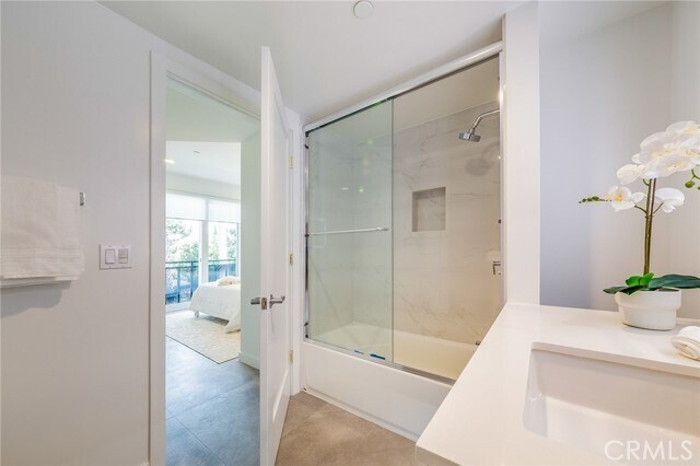 Building Photo - 214 Westmoreland Ave