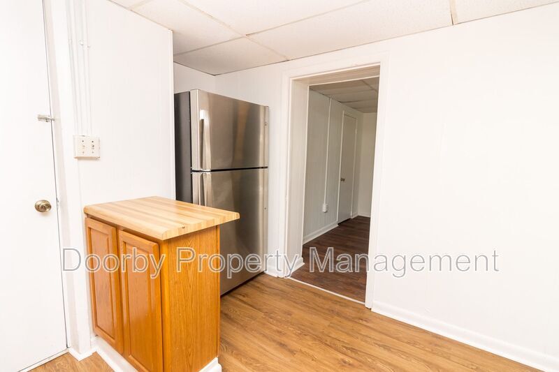 Building Photo - 15 Sawyer St