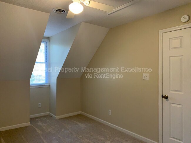Building Photo - 4437 Whisperwood Dr